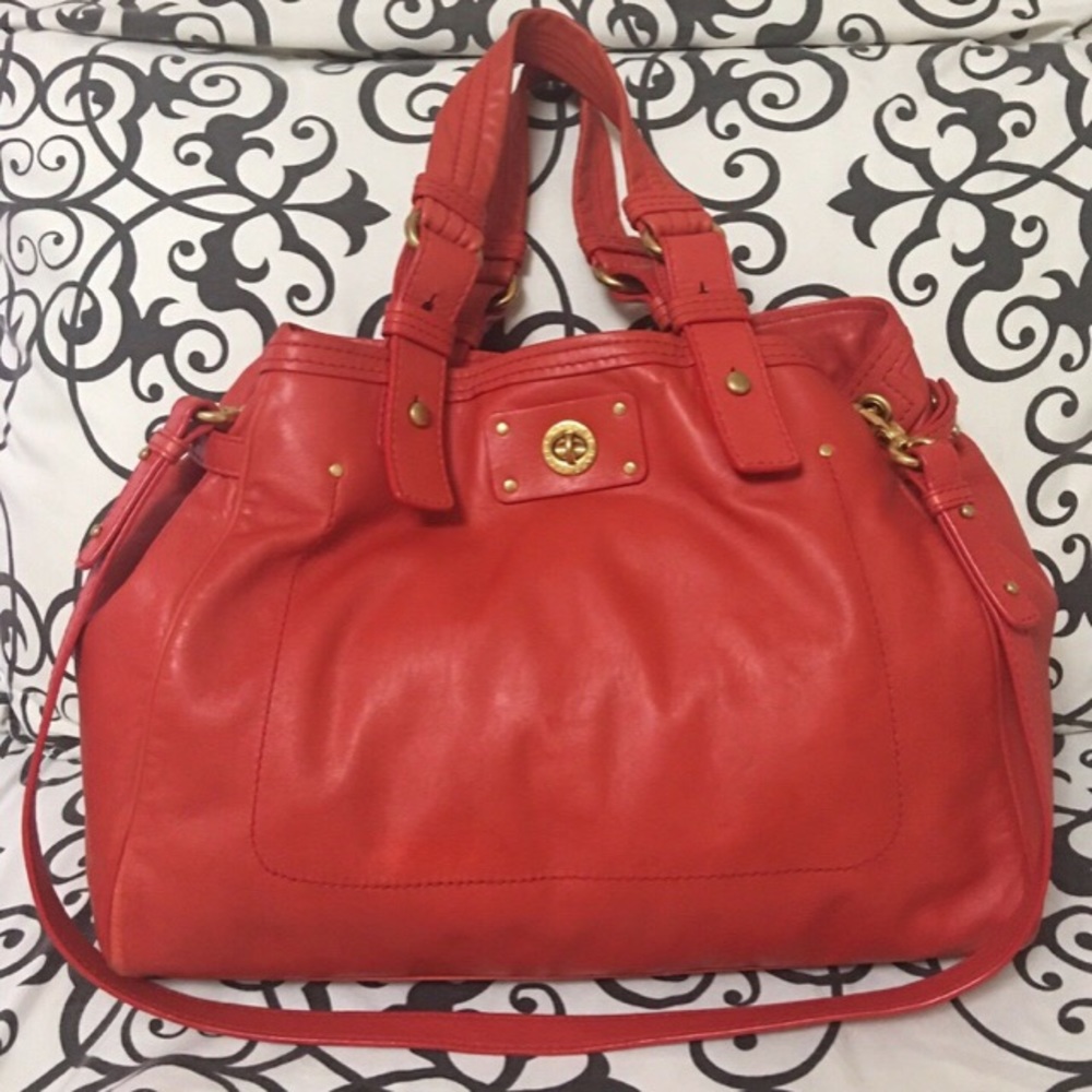 Marc by Marc Jacobs large purse! firm on price